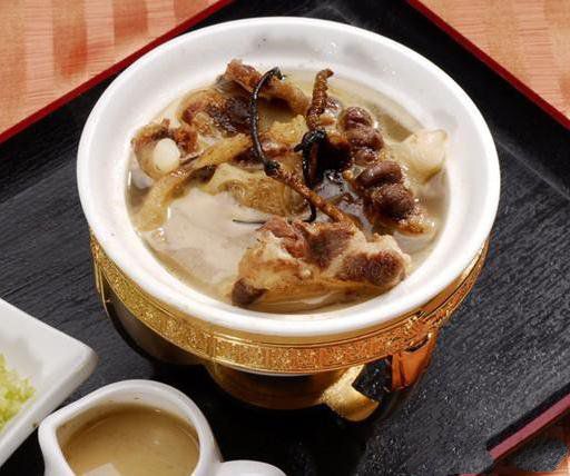 虫草苁蓉炖